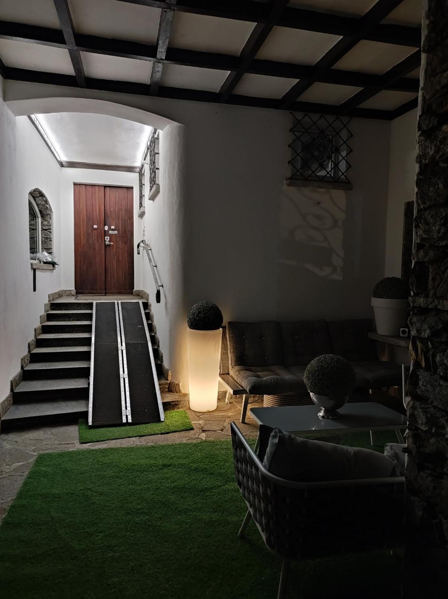 "La Selvetta" bed and breakfast Buguggiate Eksteriør billede