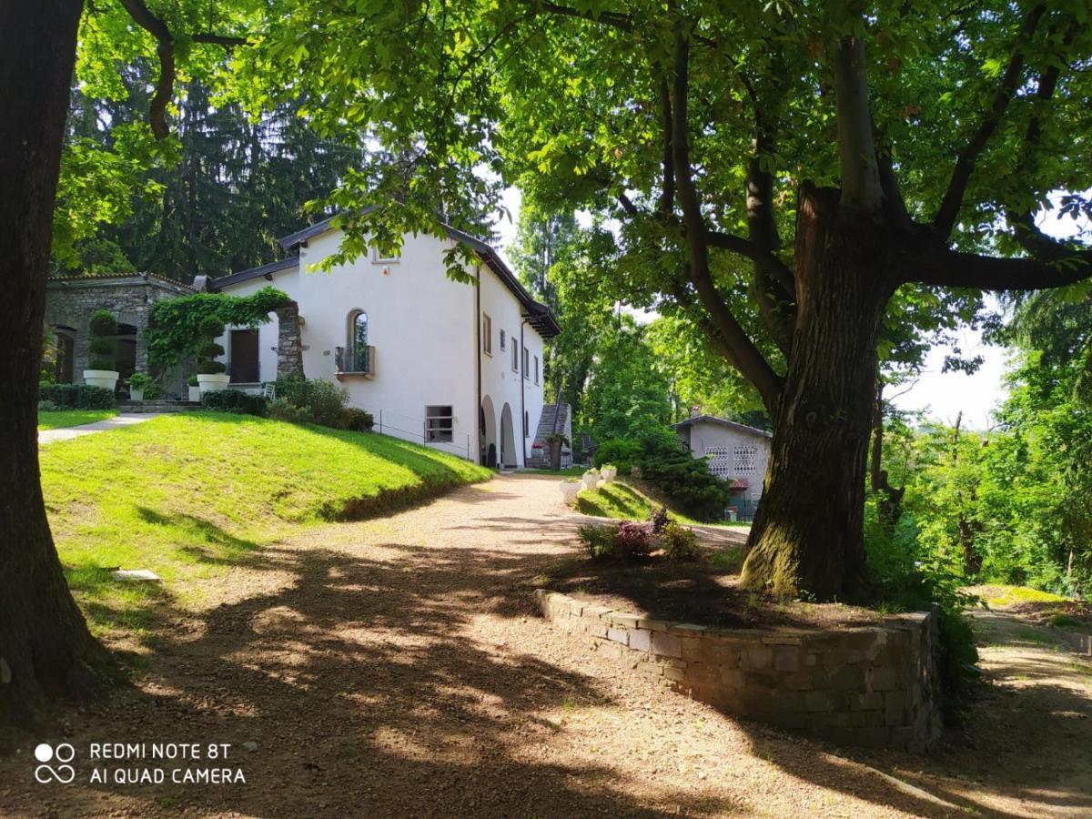 "La Selvetta" bed and breakfast Buguggiate Eksteriør billede